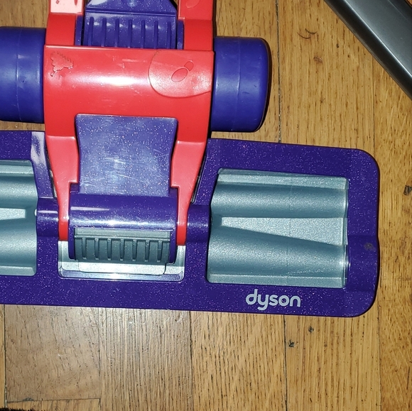 Dyson Vacuum Attachments Set - Hard Floor / Low Reach - Picture 2 of 8